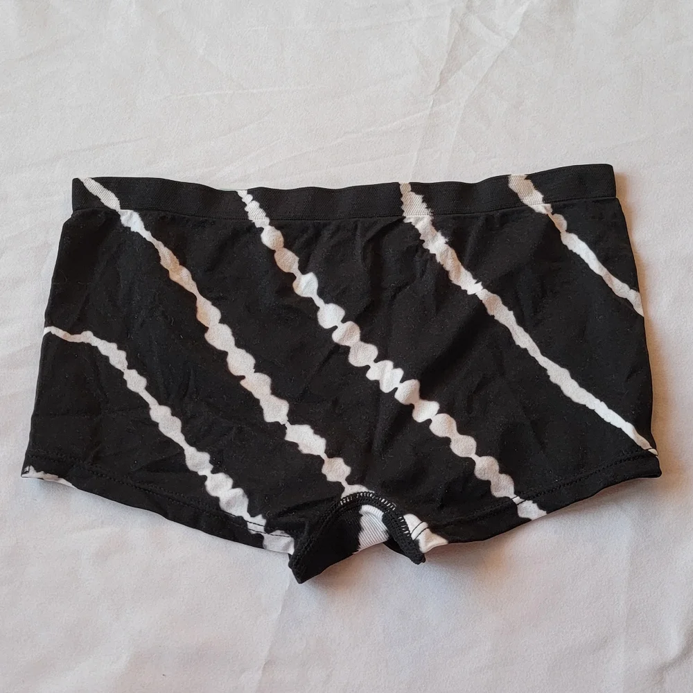 NWT Seamless Boyshort Panties | Auden